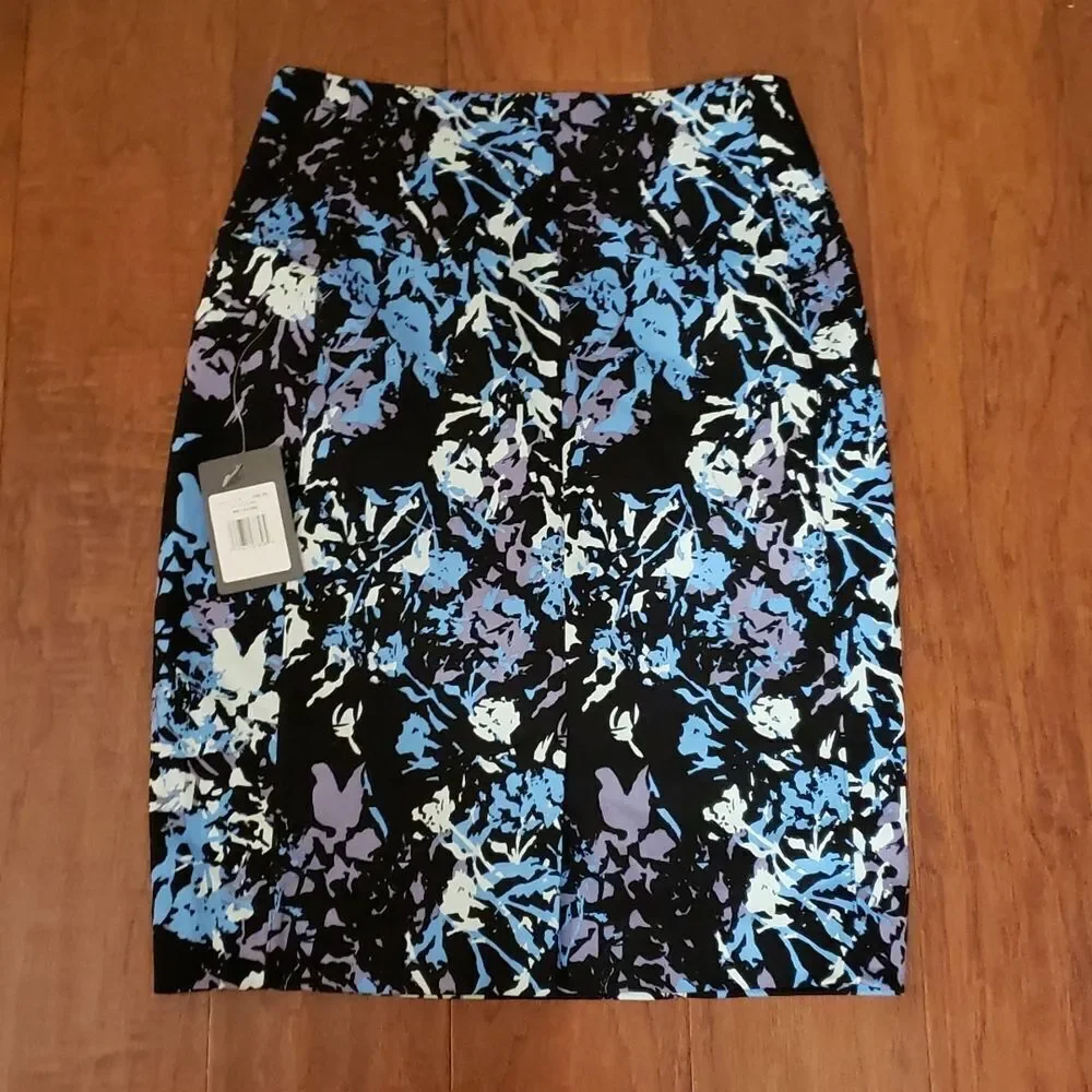 Lysse Charity Pencil Skirt XS‎ Black Blue Floral Abstract Stitch Fix Exclusive